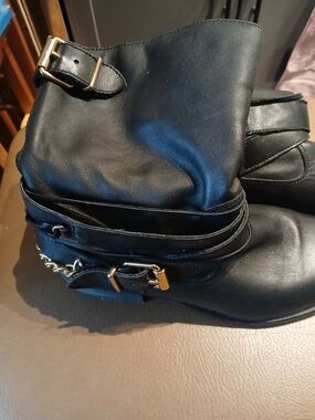 Steve Madden Black Boots